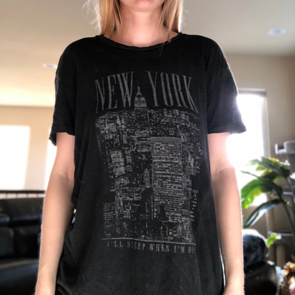 Brandy Melville Graphic Tee